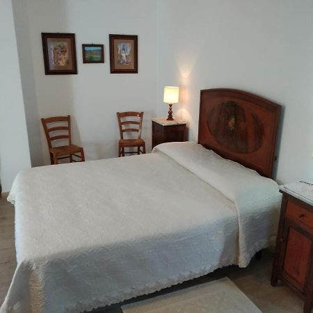 Casa Figus Via Azuni 5 Narbolia Apartment Ngoại thất bức ảnh